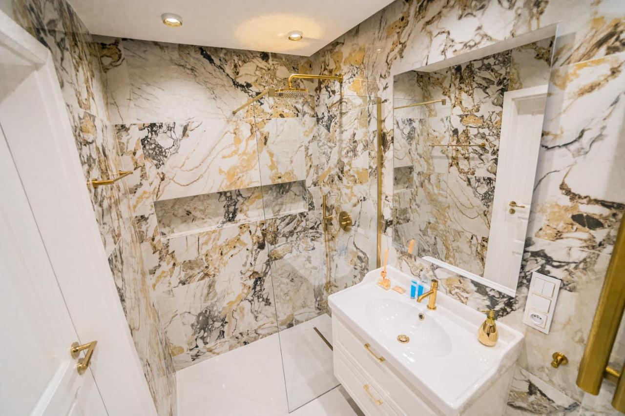 Kazimierza Wielkiego Luxury Apartment Krakow Luaran gambar